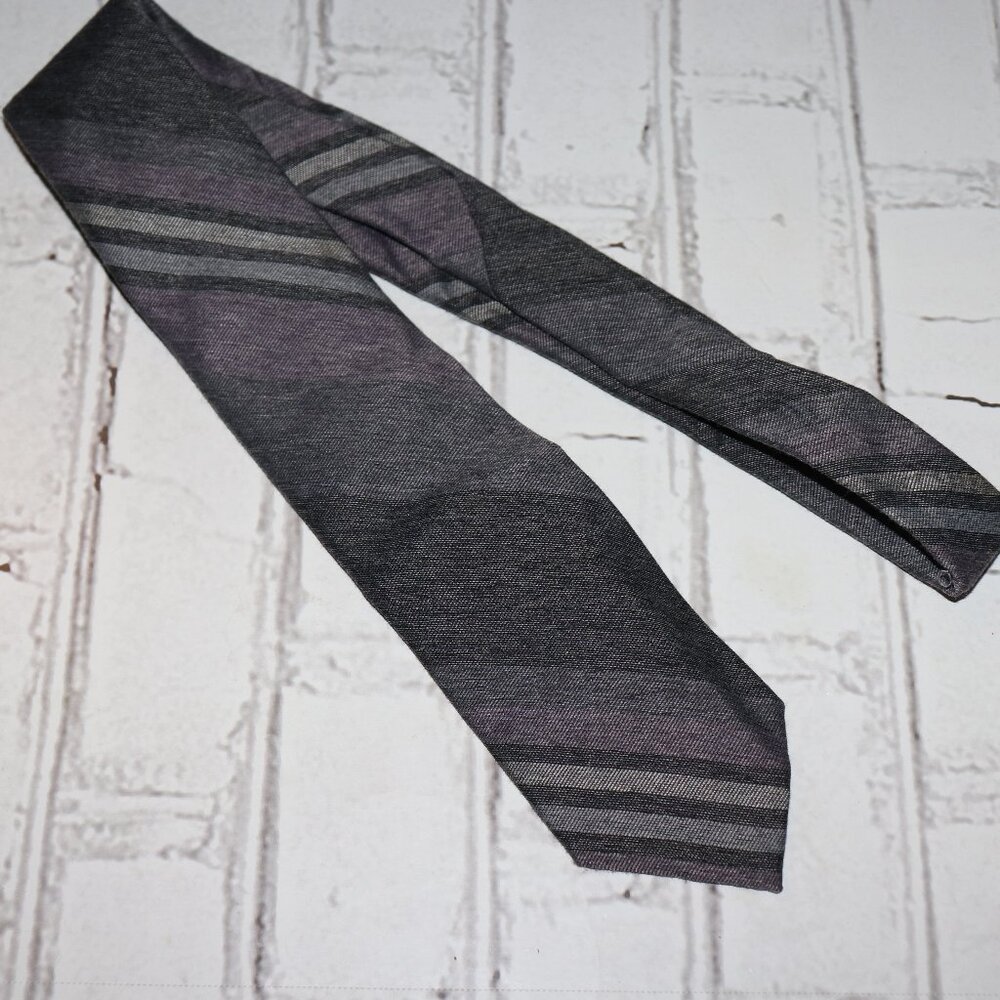 💜 Vintage Gray & Purple Striped Tie – 56" Long